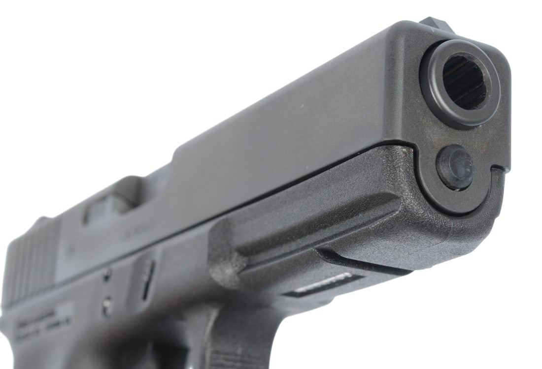 Glock 17 9mm Semi Auto Pistol FFL CBCN563 (JTL1) - 8