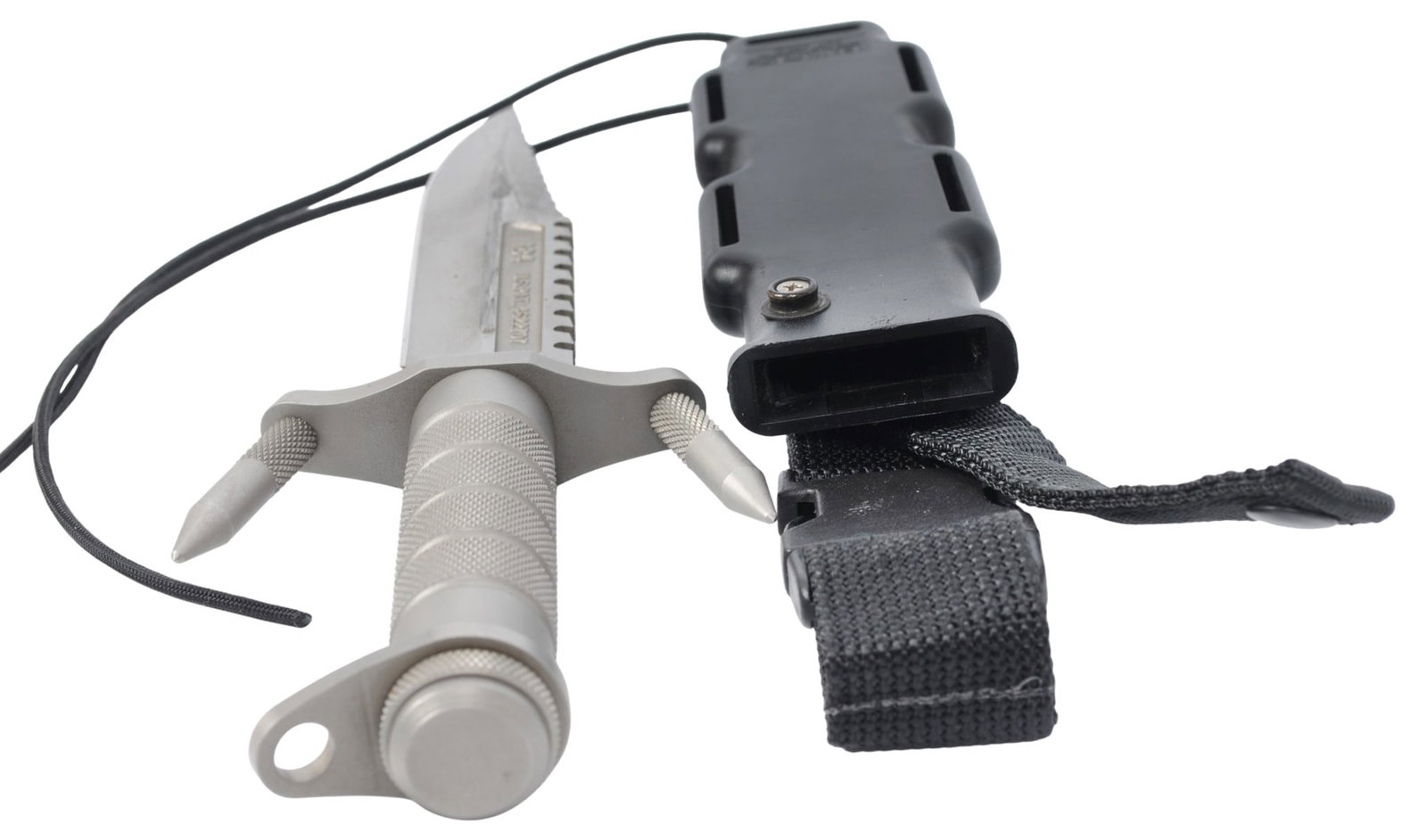 Buck Made "Buckmaster" Model 184 Survival Knife (S2M) - 6