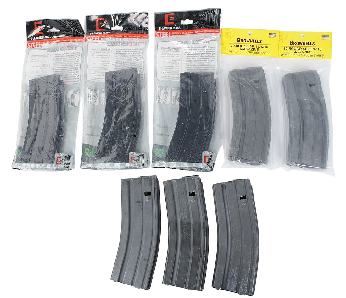 Commercial and Surplus AR15 5.56mm 30 Rd. Magazine Lot of 8 (JGD): A Commercial and Surplus AR15 5.56mm 30 Rd. Magazine Lot of 8 in good to very good condition.