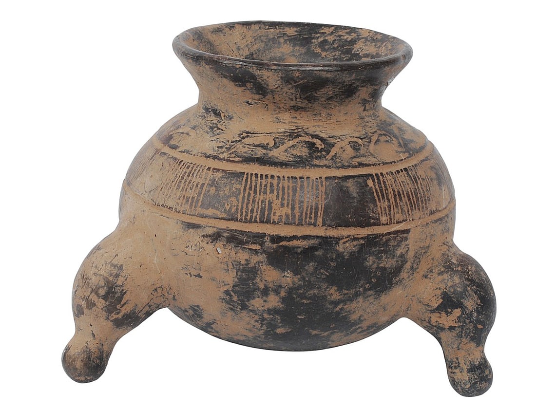 Pre Columbian Indigenous American Decorative Pot (CPD) - 2