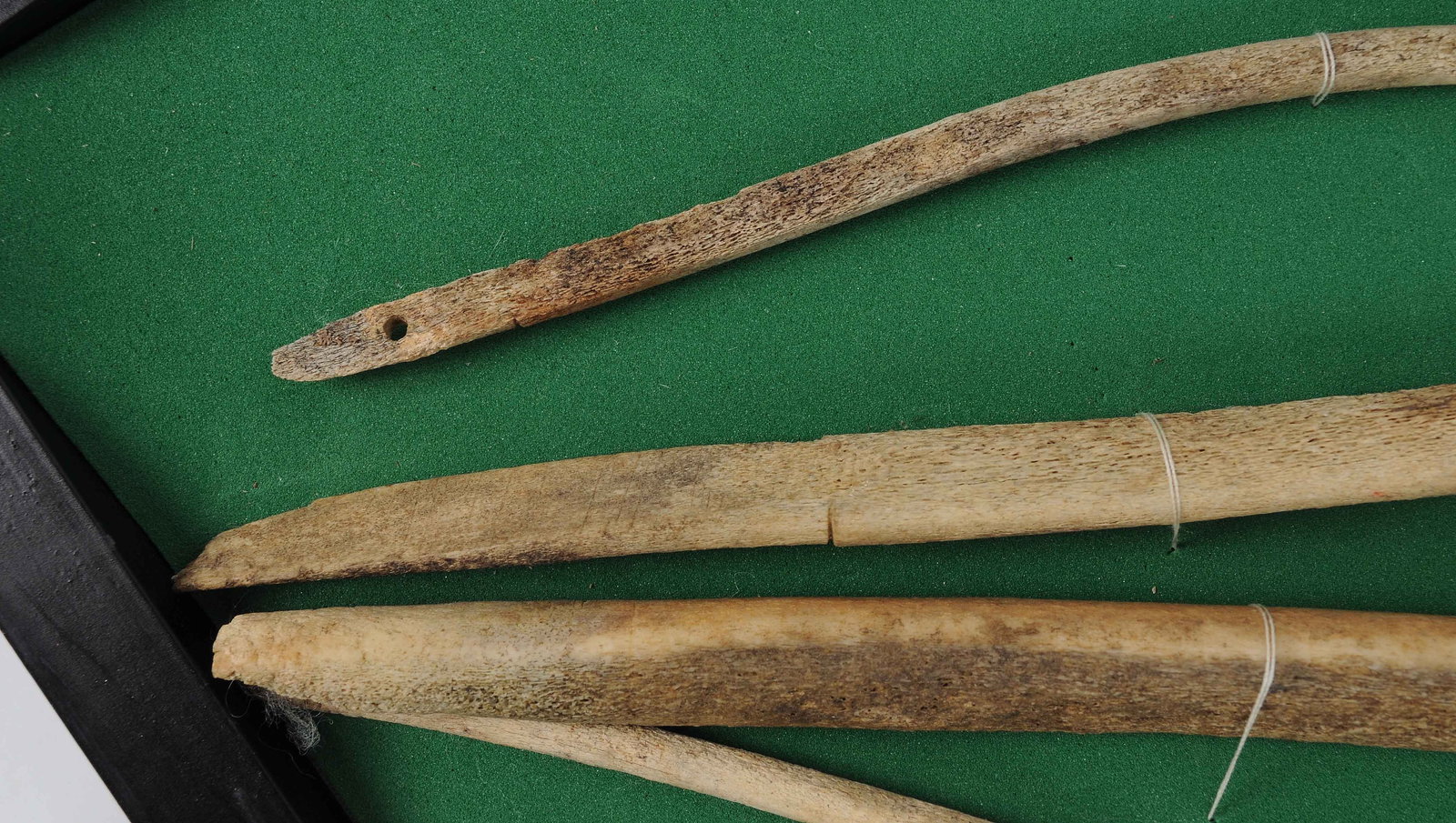 Pre-contact Alaskan Inuit Native Bone Tools (CPD) - 5