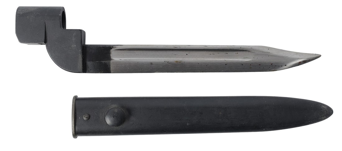 Three British Military WWII-Kore era #4 Enfield Rifle Bayonets (RDL) - 8