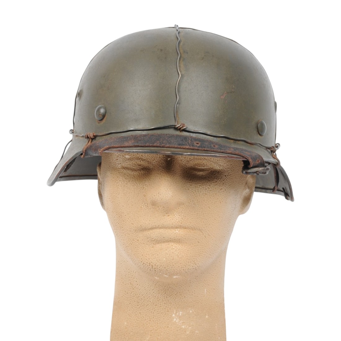 *German WWII "Chicken Wire" M40 Helmet (BM) - 7