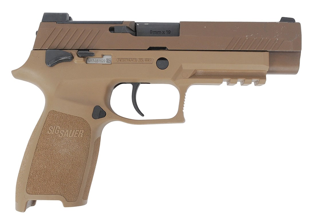 Sig M17 9mm Semi Auto Pistol FFL M17-051629 (A2R1): A Sig M17 9mm Semi Auto Pistol in good to very good condition with a bright and defined bore. The action appears to function properly with minor wear to the original finish and no magazine.