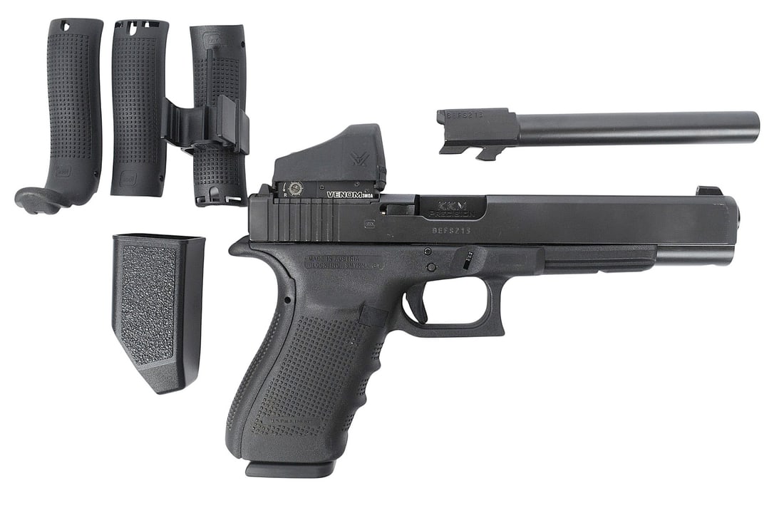 Glock 40 Gen 4 10mm Semi Auto Pistol with Vortex Red Dot FFL BEFS213 (FIS1): A Glock 40 Gen 4 10mm Semi Auto Pistol with Vortex Red Dot in good to very good condition with a bright and defined bore. The action appears to function properly with minor wear to the original