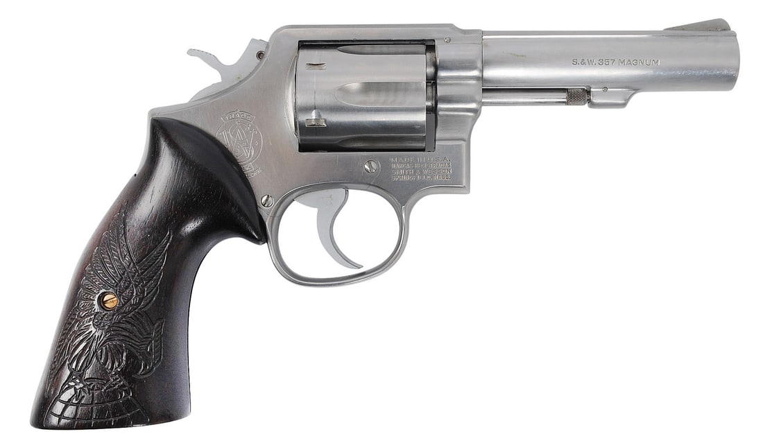Smith & Wesson Mod 65-2 357 Mag Double Action Revolver FFL 60767 (RDW1): A Smith & Wesson Mod 65-2 357 Mag Double Action Revolver in good to very good condition with a bright and defined bore. The action appears to function properly with minor wear to the original finish.
