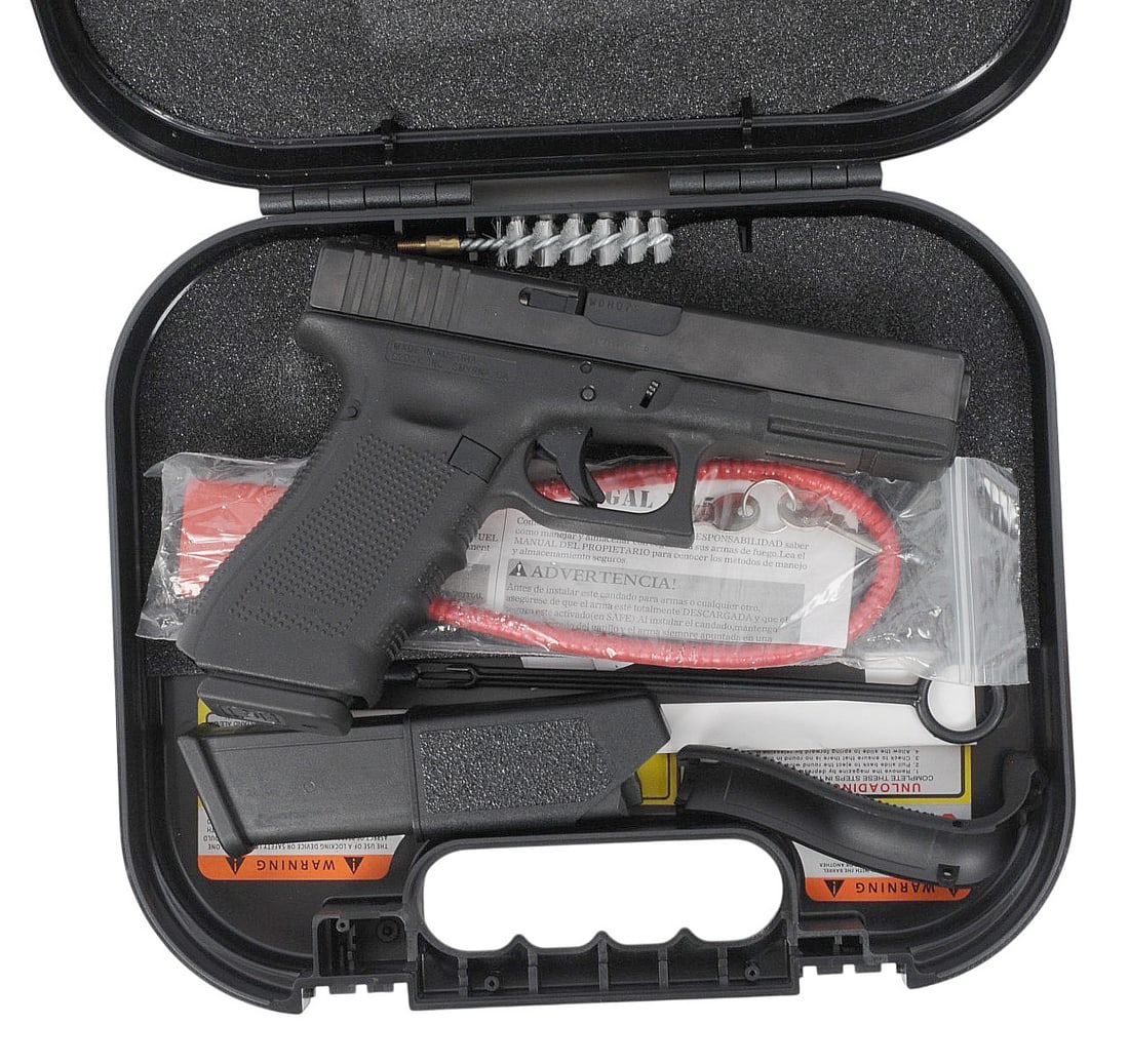 Glock 22 Gen 4 .40 S&W Semi-auto Pistol FFL Required: WDH078 (M2P1) - 12