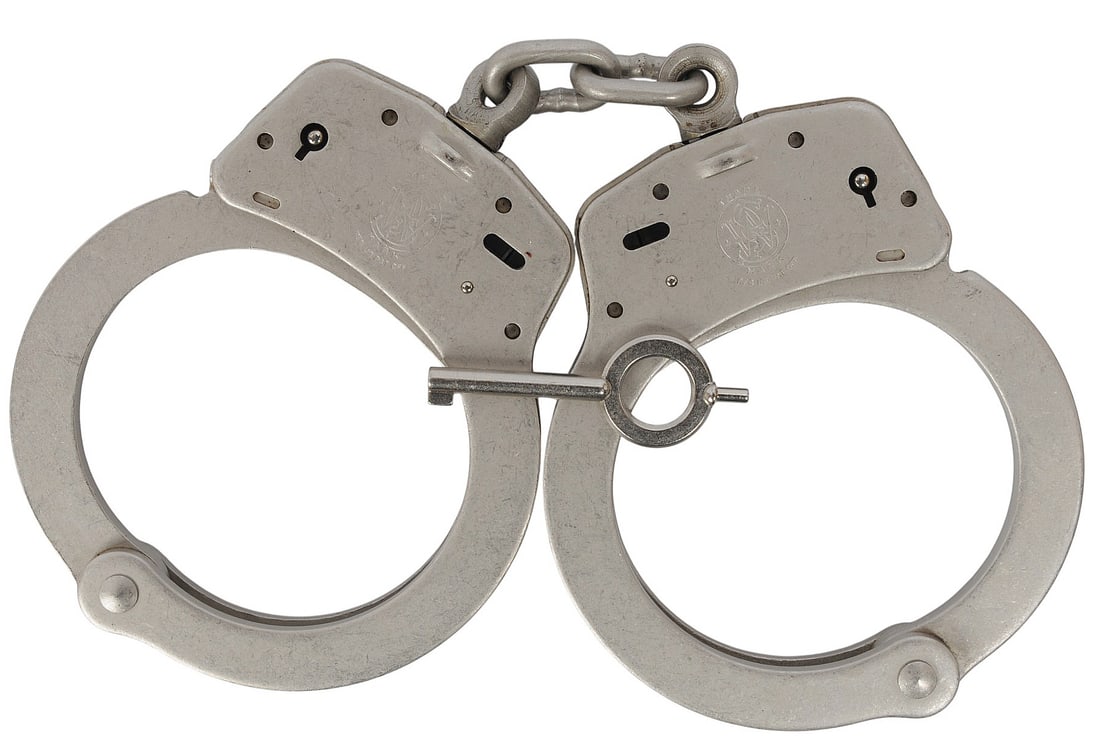 HANDCUFFS (O2S) - 4