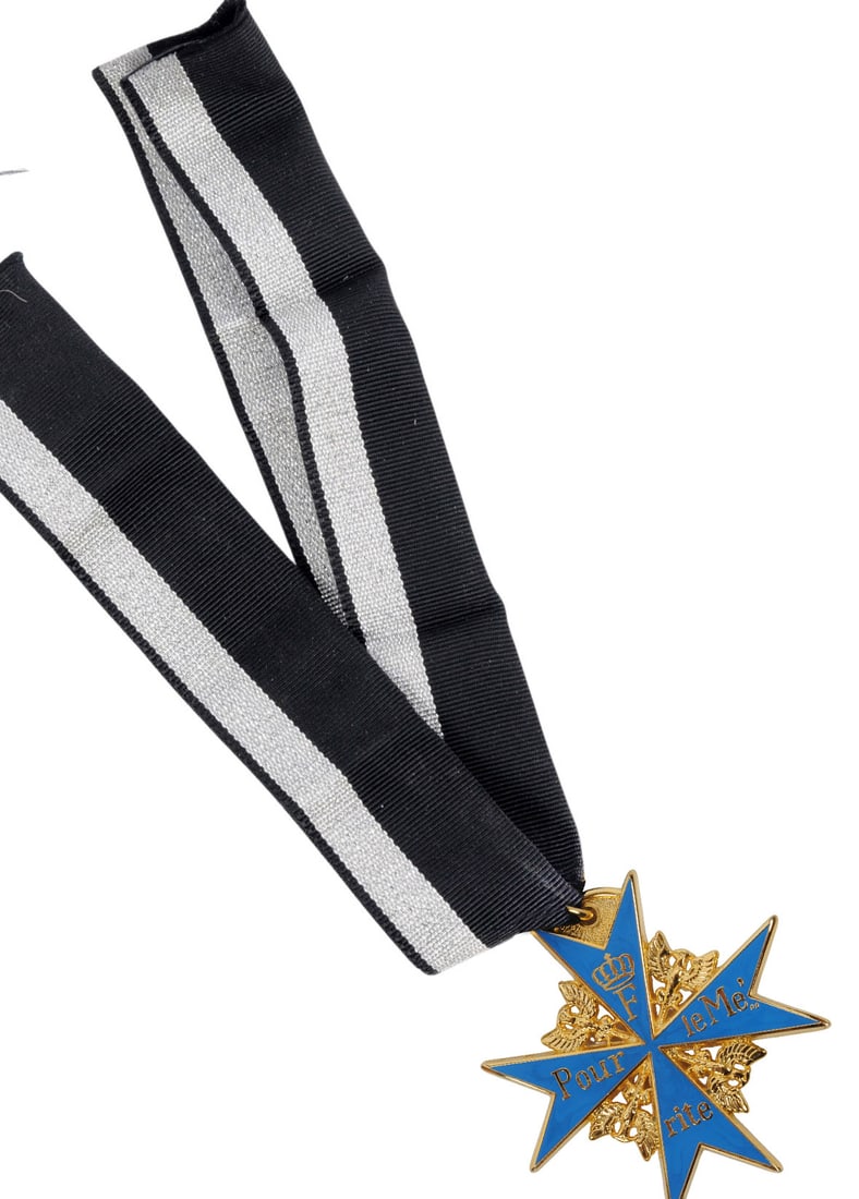 Replica Kingdom of Prussia Pour le Mérite "Blue Max" Medal(A) (1 of 3)