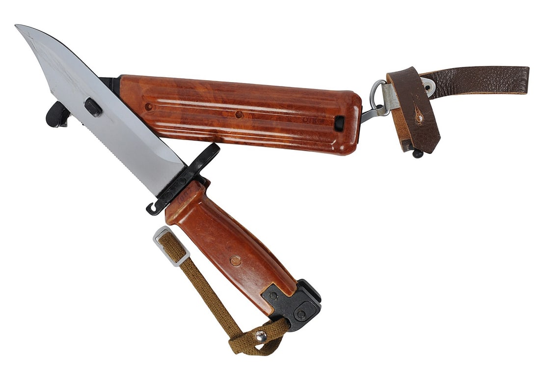 KNIFE (JGD) (1 of 6)