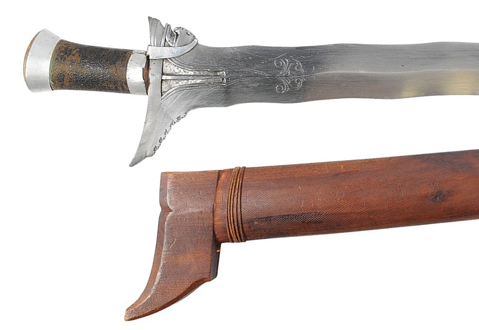 Antique Malay or Moro Kriss-style Sundang Sword and Scabbard (CPD) - 2