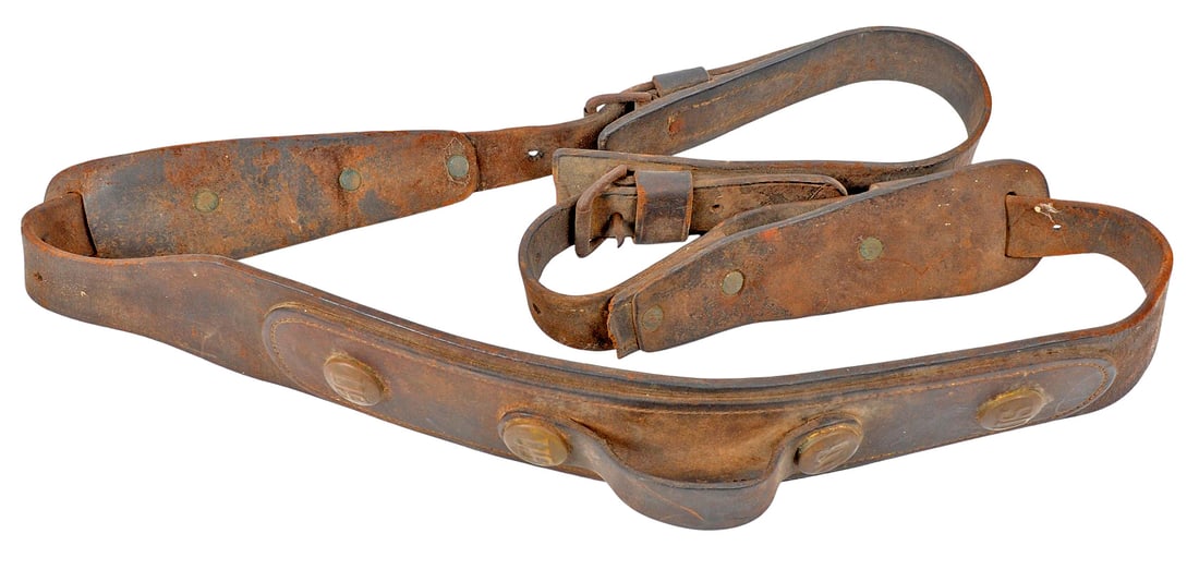 LEATHER MILITARY SWORD OR SABER HANGER (HKR): MILITARY SWORD OR SABER HANGER