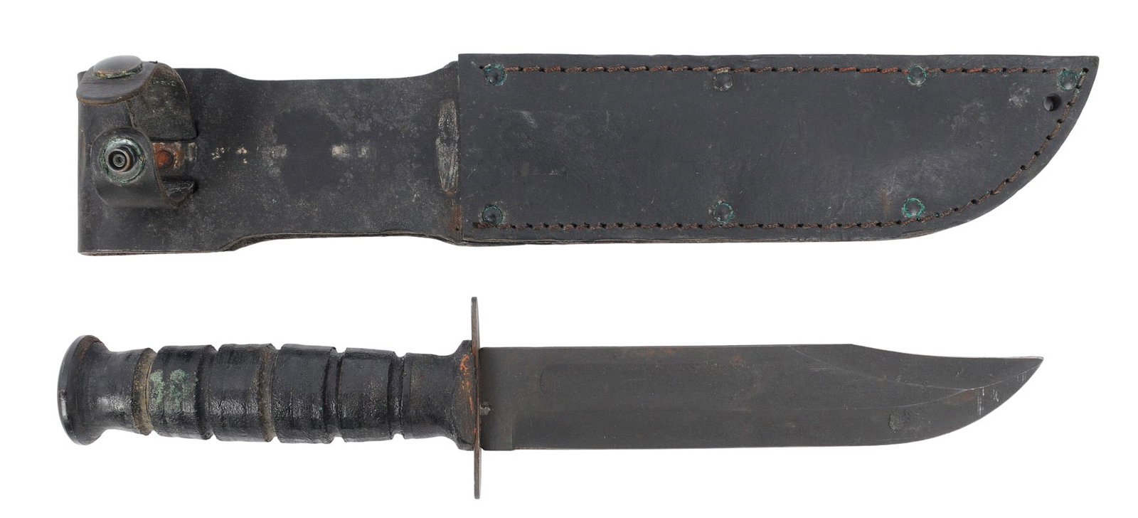 US Military KA Bar Style Ontario made Fighting Knife (A): A US Military KA Bar Style Ontario made Fighting Knife in good to very good condition.