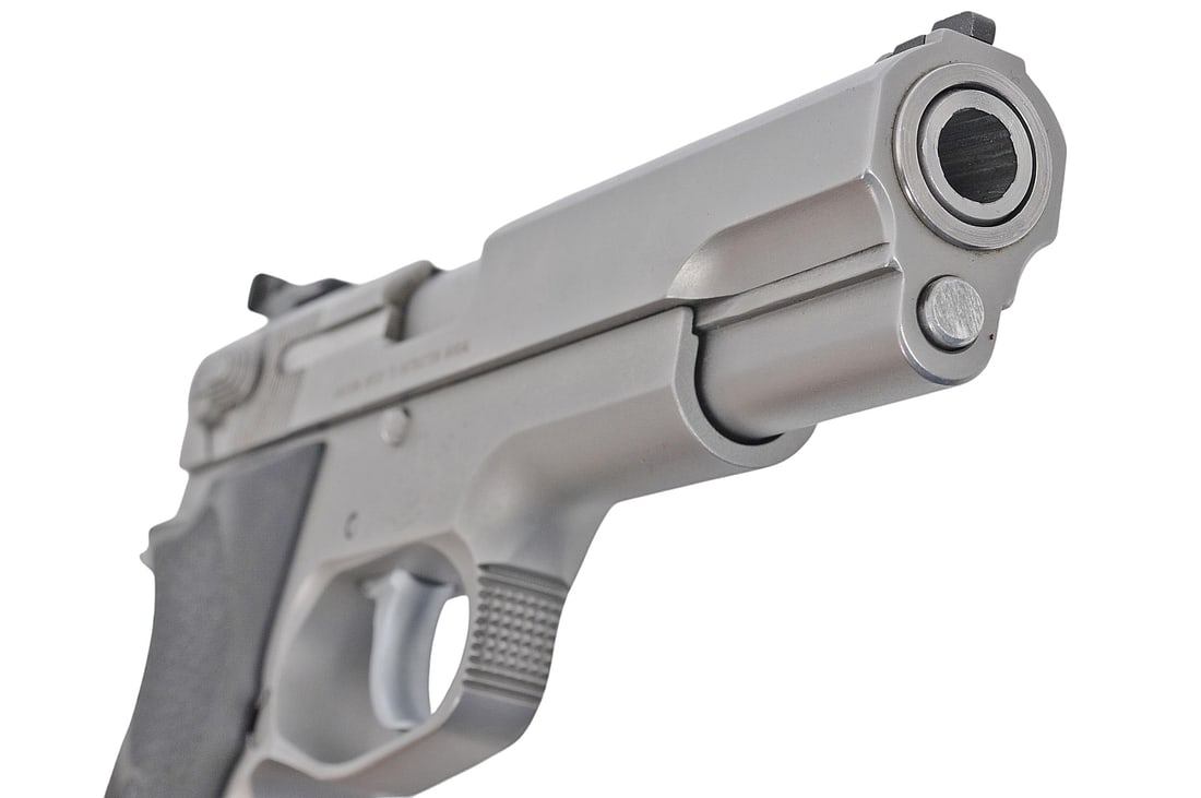 Smith and Wesson Model 1006 10mm Semi-auto Pistol FFL Reqiured: TET2201 (MJJ1) - 8