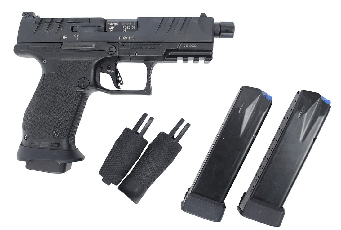 Walther PDP Compact 9x19mm Semi-auto Pistol FFL Required: FDZ6132 (...1): A Walther PDP Compact 9x19mm Semi-auto Pistol that is in very good condition with a bright and defined bore. The action appears to function properly, and the finish shows minor usage wear. Comes in a