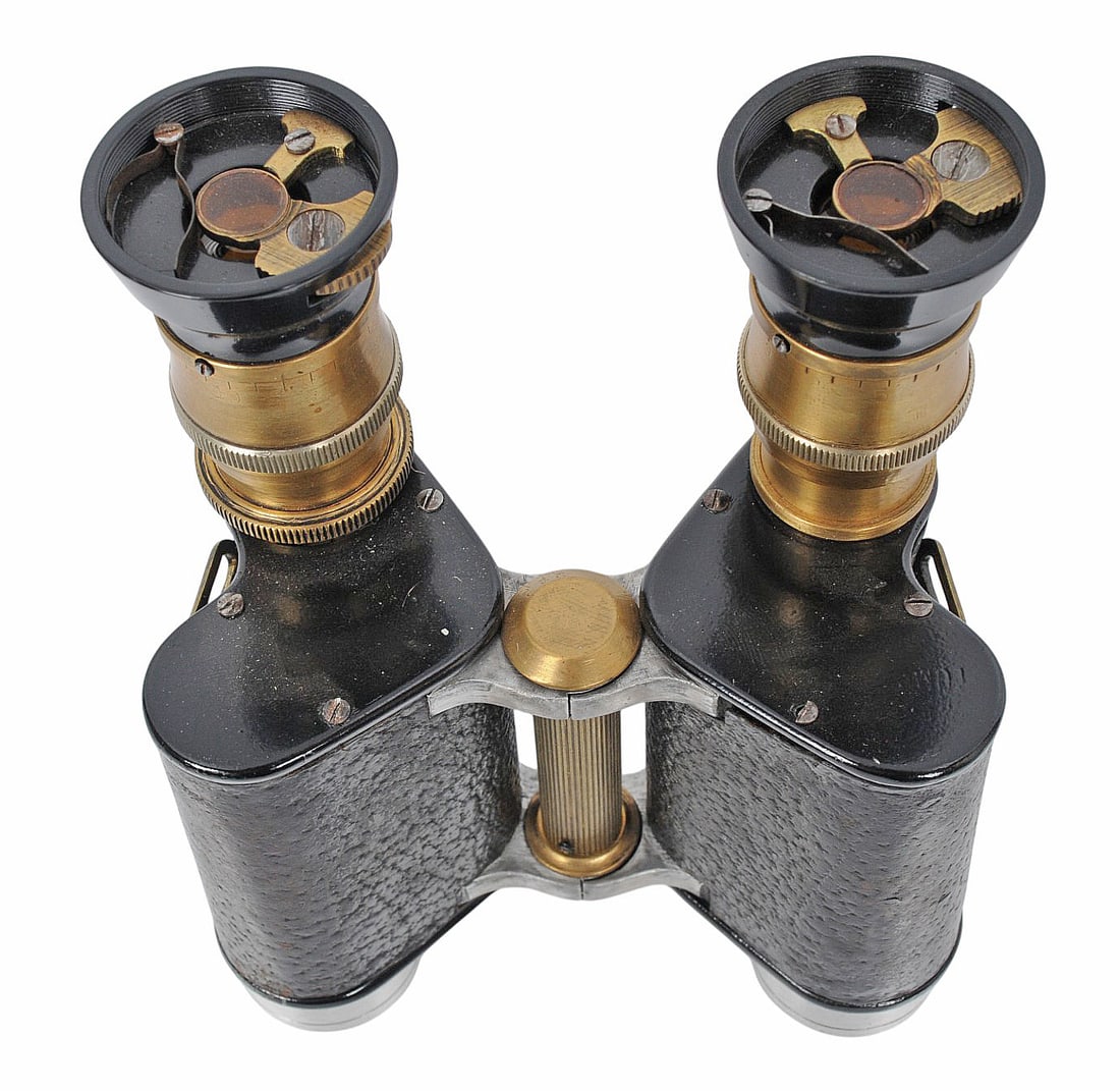 *German WWII Amber Lense R-27 Military Field Binoculars (C3T) - 2