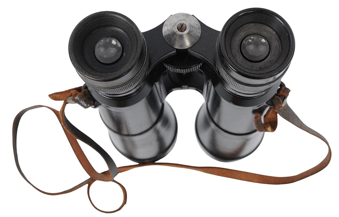 *German WWII Military Field Binoculars (C3T) - 2