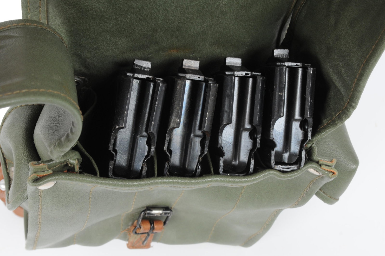 Hungarian AK47 Mag Pouch with 4 Steel 7.62x39mm AK 30 Rd. Magazines (SDJ) - 4