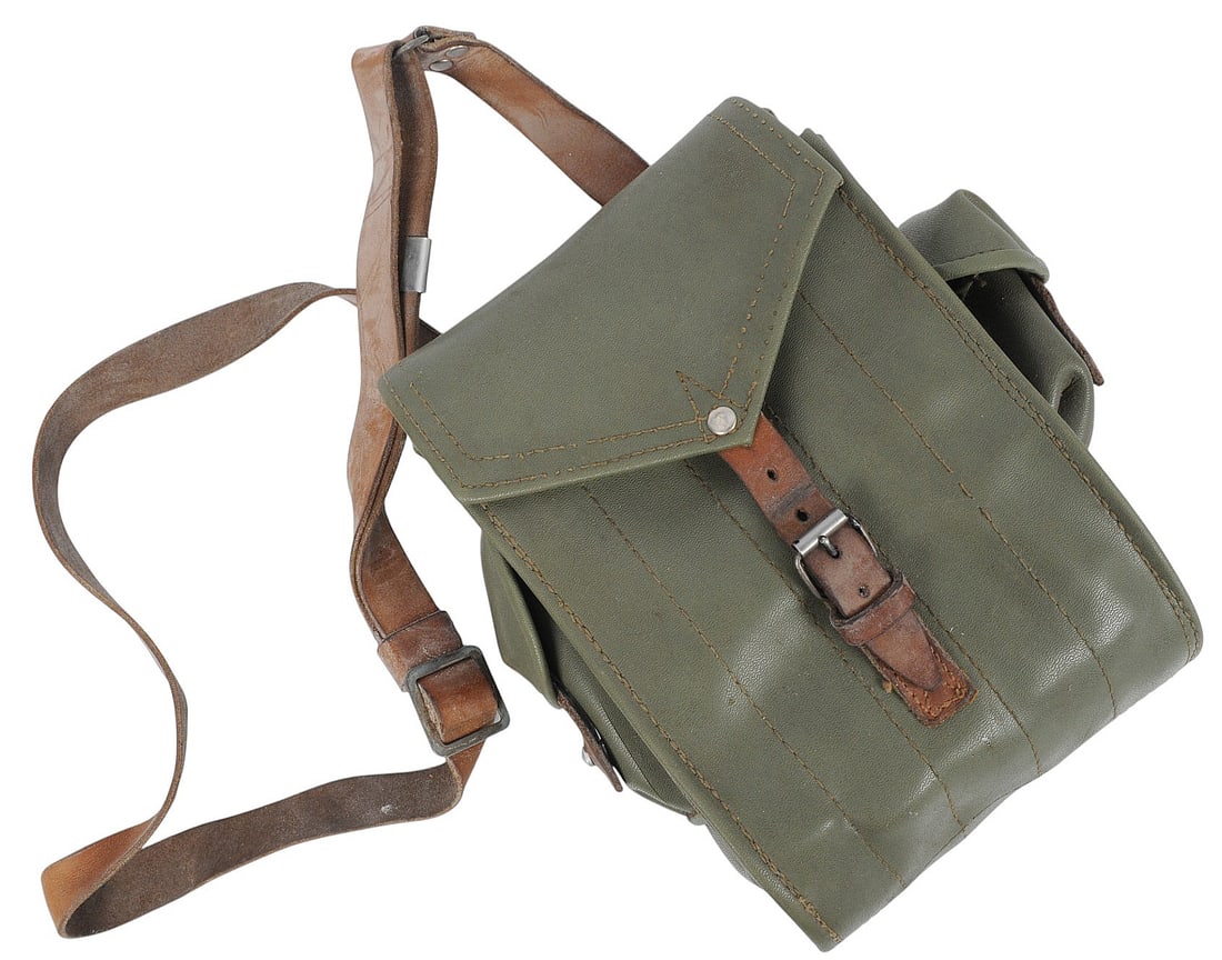 Hungarian AK Mag Pouch with 5 Bulgarian "Cirlce 10" AK74 5.45x39mm 30 Rd. Magazines (SDJ): A Hungarian AK Mag Pouch with 5 Bulgarian "Cirlce 10" AK74 5.45x39mm 30 Rd. Magazines in good to very good condition.