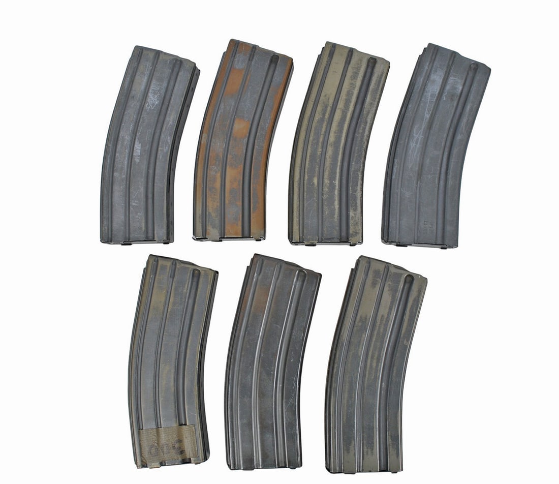 USGI Surplus AR15 30 Rd. Magazine Lot of 7 (SJL): A USGI Surplus AR15 30 Rd. Magazine Lot of 7 in good condition.