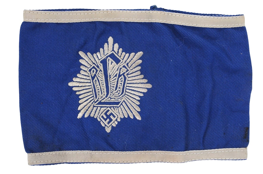 NSDAP *German Political Leadership Armband (A): A NSDAP *German Political Leadership Armband that is in very good condition with nice RZM tag.