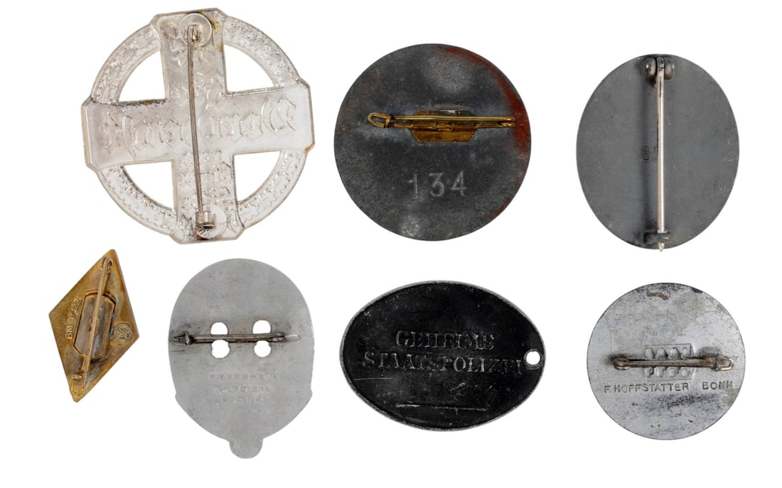 WW2 GERMAN BADGE LOT (C3T) - 2