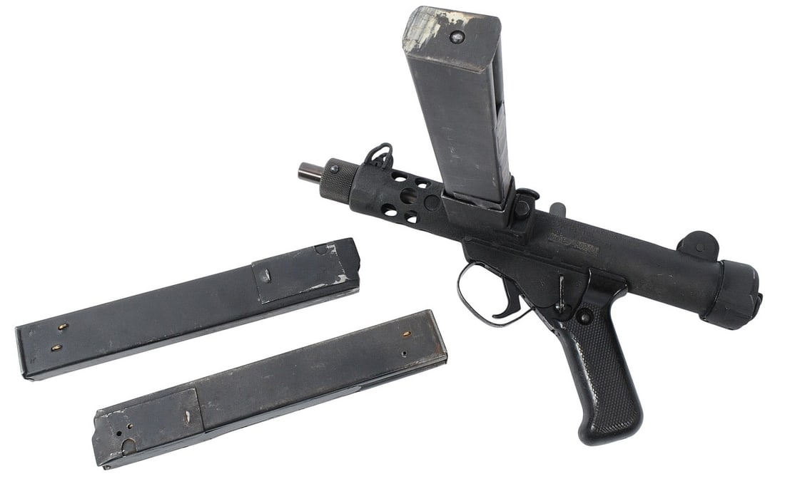 Wiselite/Sterling Colefire Magnum/MK4 7.62x25mm Semi-auto Pistol FFL Required: WLA29-P0210 (G3C1): A neat Wiselite/Sterling Colefire Magnum/MK4 7.62x25mm Semi-auto Pistol that is in very good condition with a bright and defined bore. The action appears to function properly, and the finish shows lig