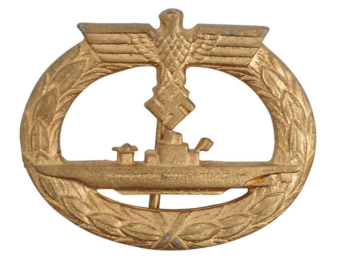 *German WWII Kriegsmarine U-Boat Service Badge(A): A *German WWII Kriegsmarine U-Boat Service Badge in good to very good condition. The back of the badge is marked with R.S. Austria.
