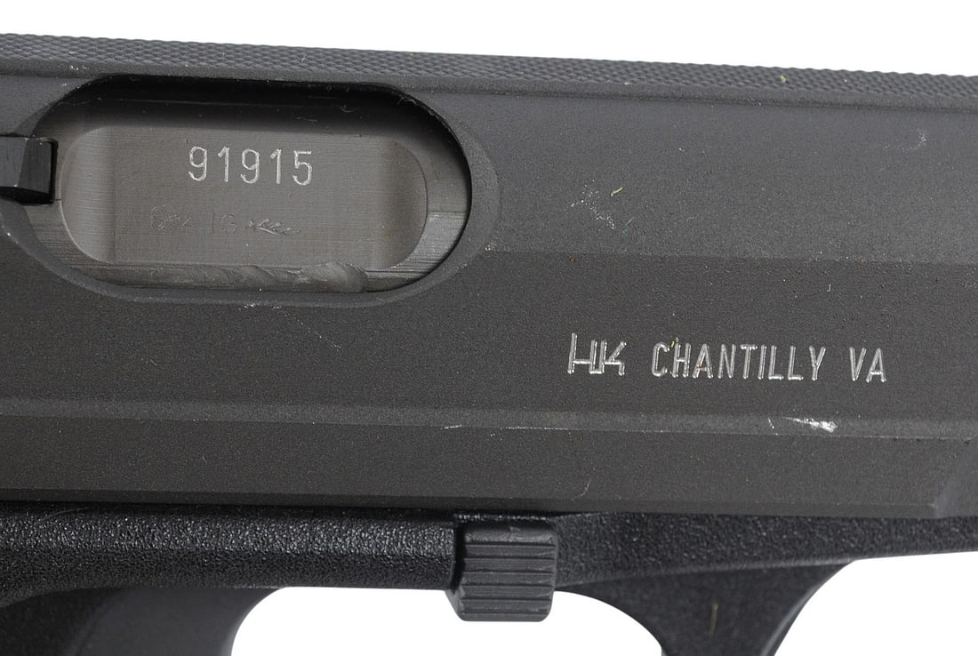 Heckler and Koch VP70Z 9x19mm Semi-auto Pistol FFL Required: 91915 (S4S1) - 3