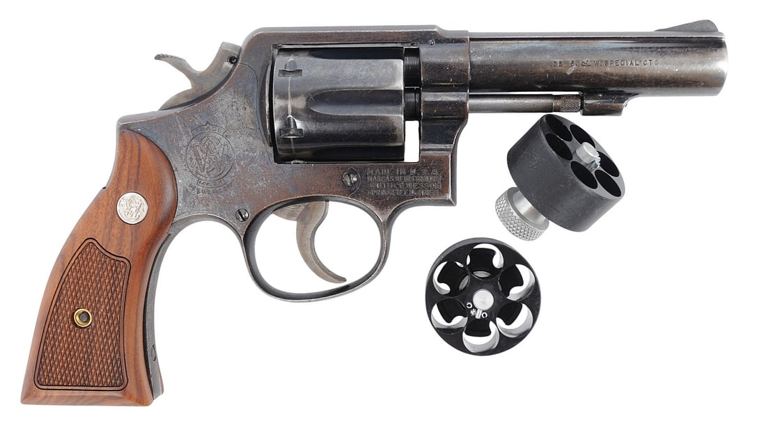 REVOLVER (K3C1) (1 of 9)