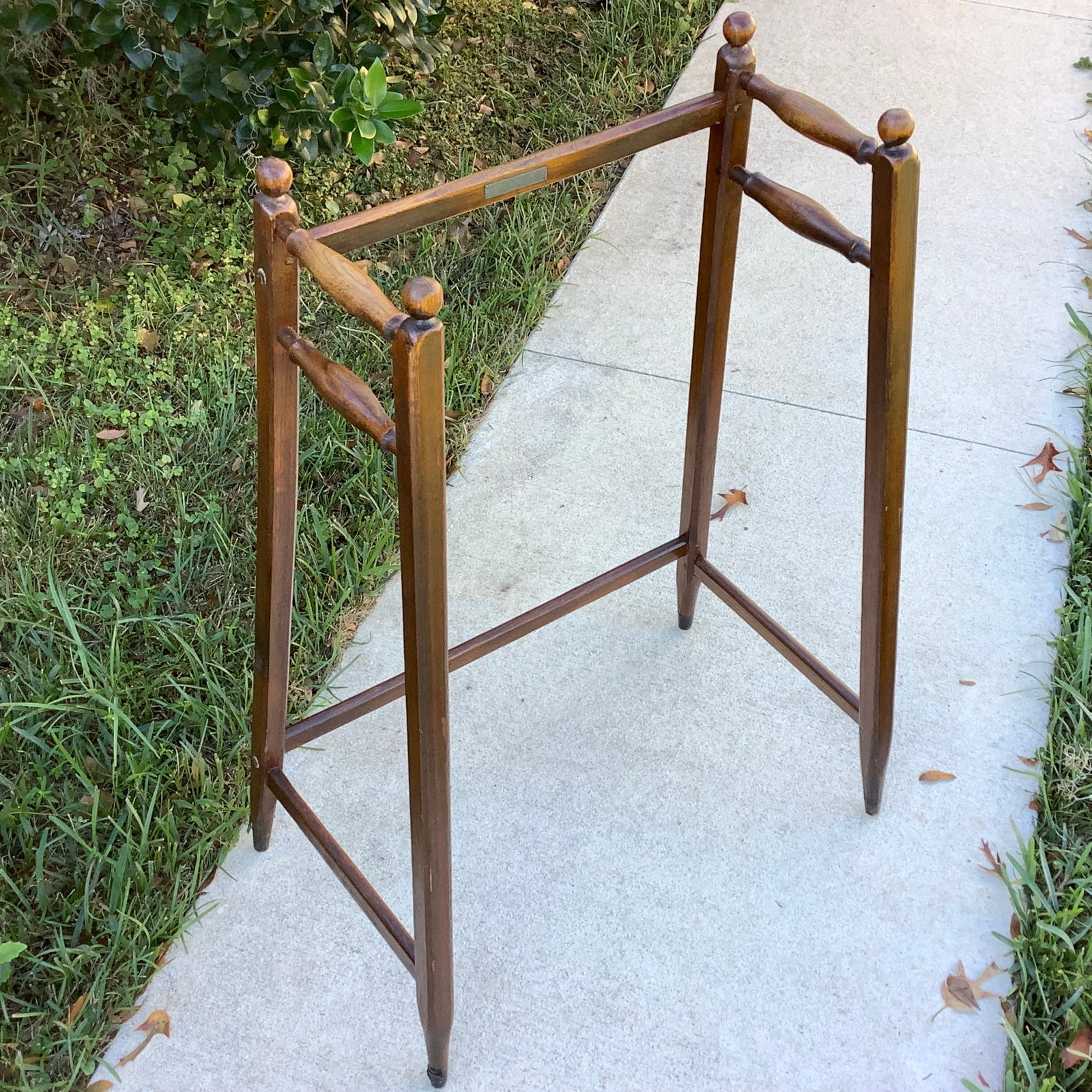 Antique Oak Walker made by Vaught Mfg Company with Patent Plate: Antique Oak Walker, Repair to leg, see photo,