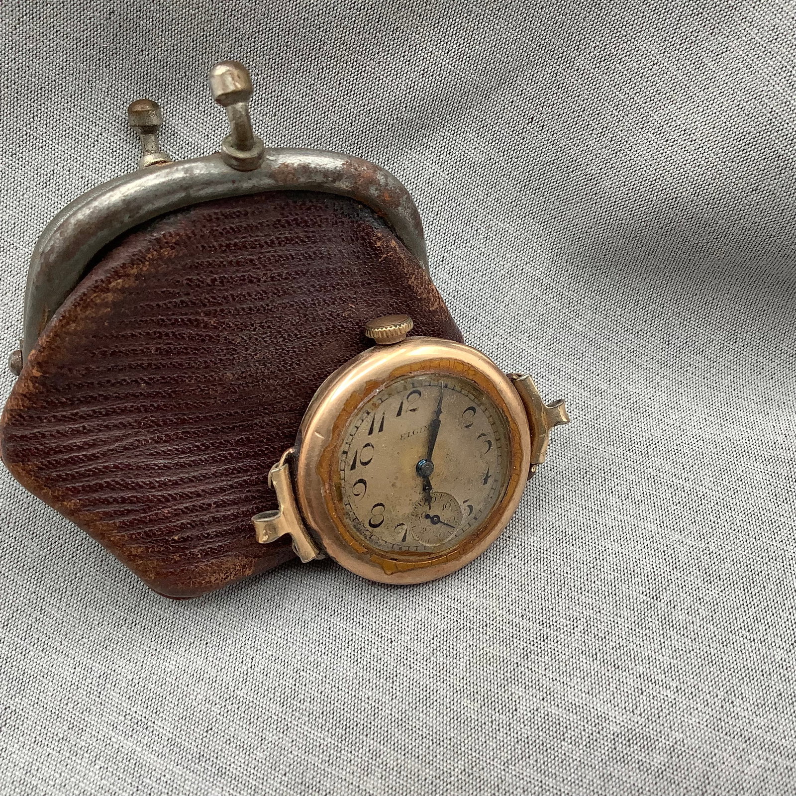 Vintage Elgin Watch 10kt gold filled: Elgin Watch 15 Jewels 10 Kt Gold Filled, running, comes with pocket purse