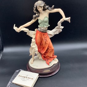 Giuseppe Armani Esmeralda Figurine