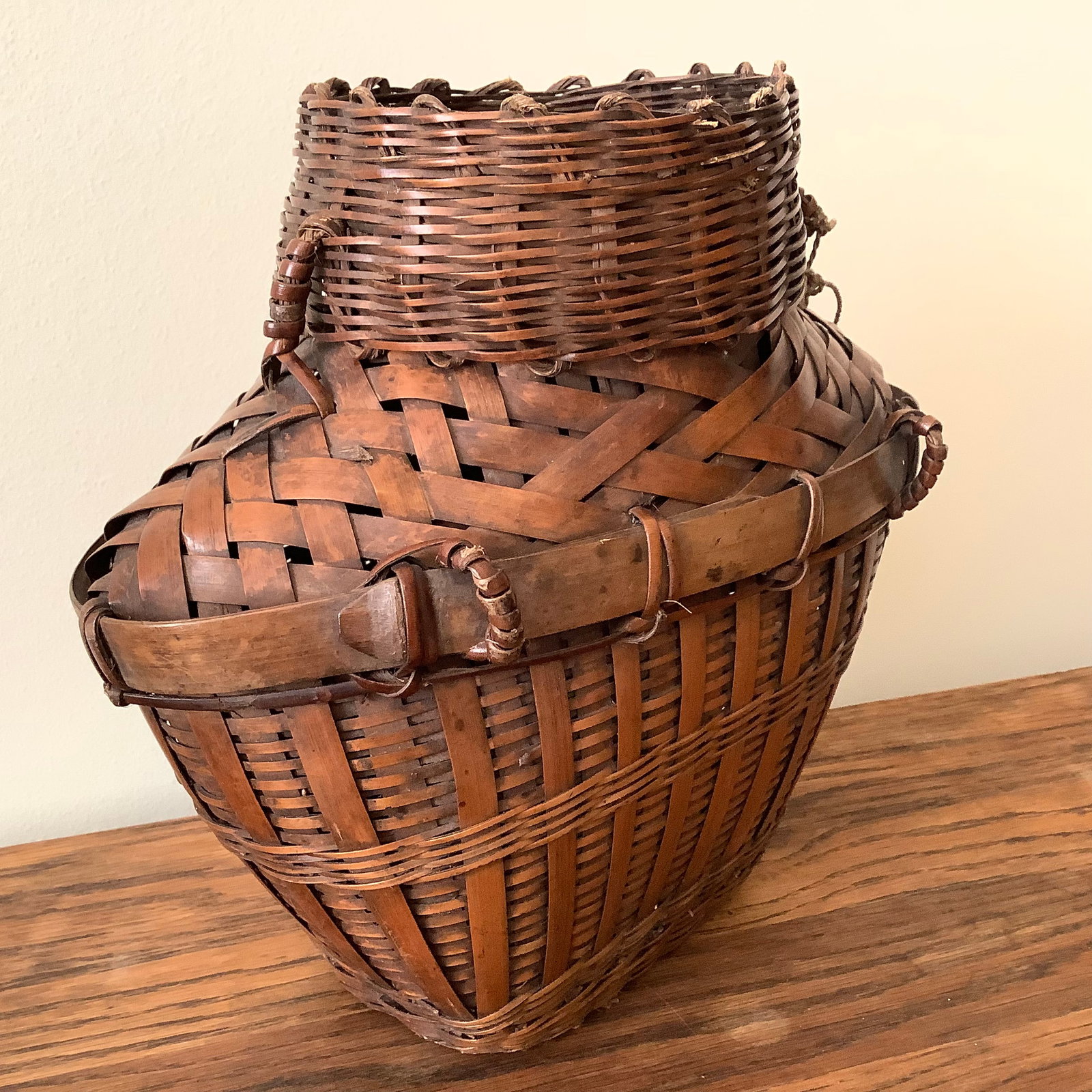 Antique Philippines Ifugao Woven Snail Basket (1 of 9)
