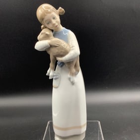 Lladro Girl With Lamb