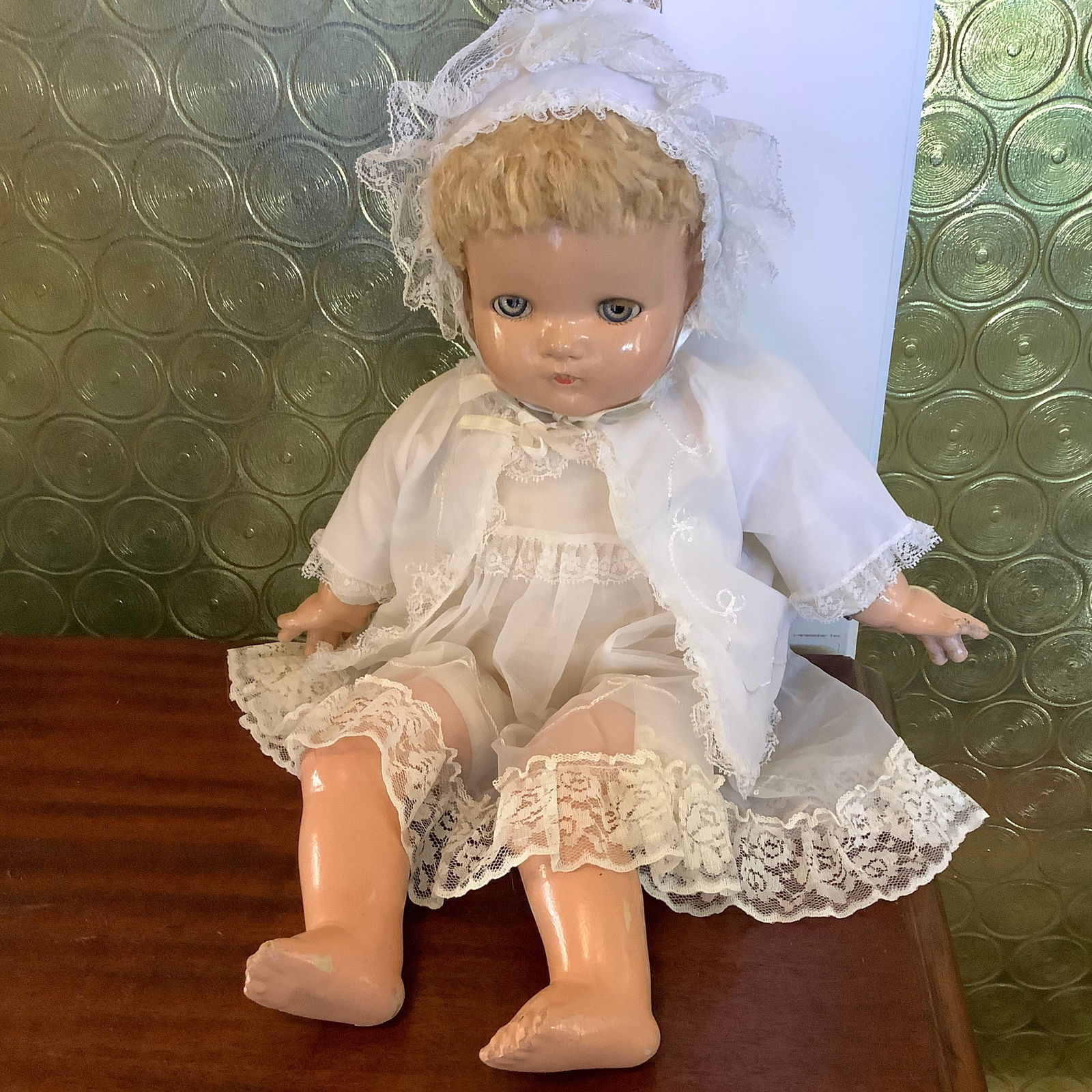 Early Vintage Madame Alexander Doll: Approximately 23 inches tall See photos for condition Cloth belly, eyes close
