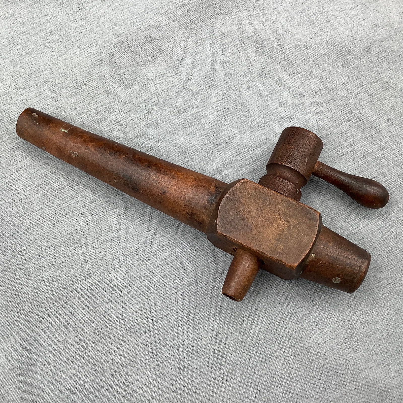Large Hand Carved Vintage Wooden Barrel Tap: Vintage large barrel tap