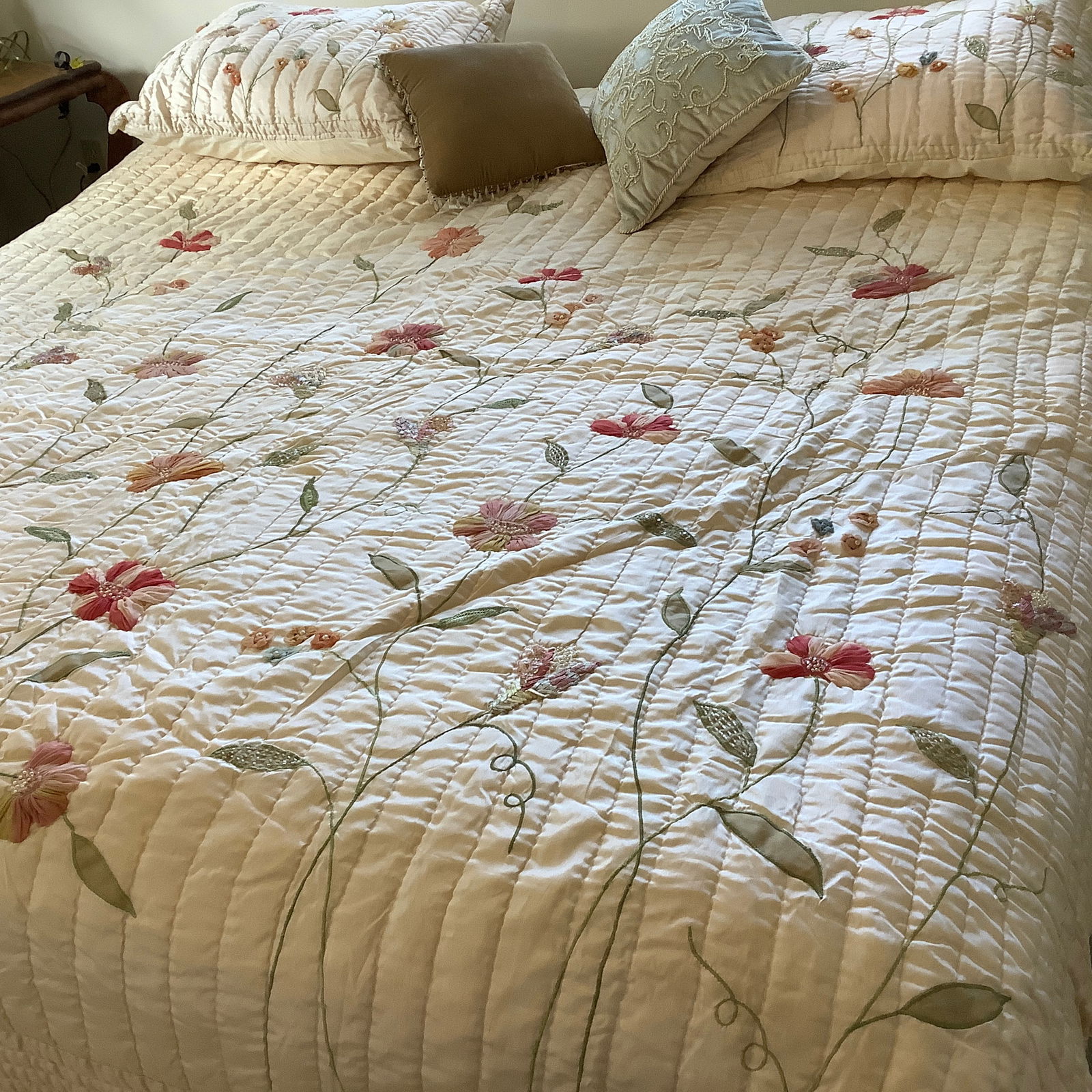 King Size Bedspread, Pillows, Shams, 2 Toss Pillows: Creamy white bedspread with applied fabric flowers and embroidery stems