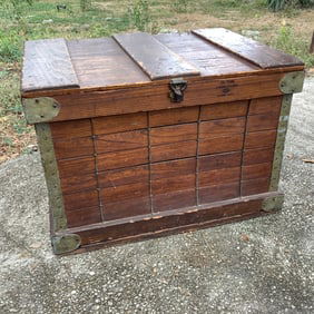 1890s Antique Dog Crate by A Backus Jr & Sons