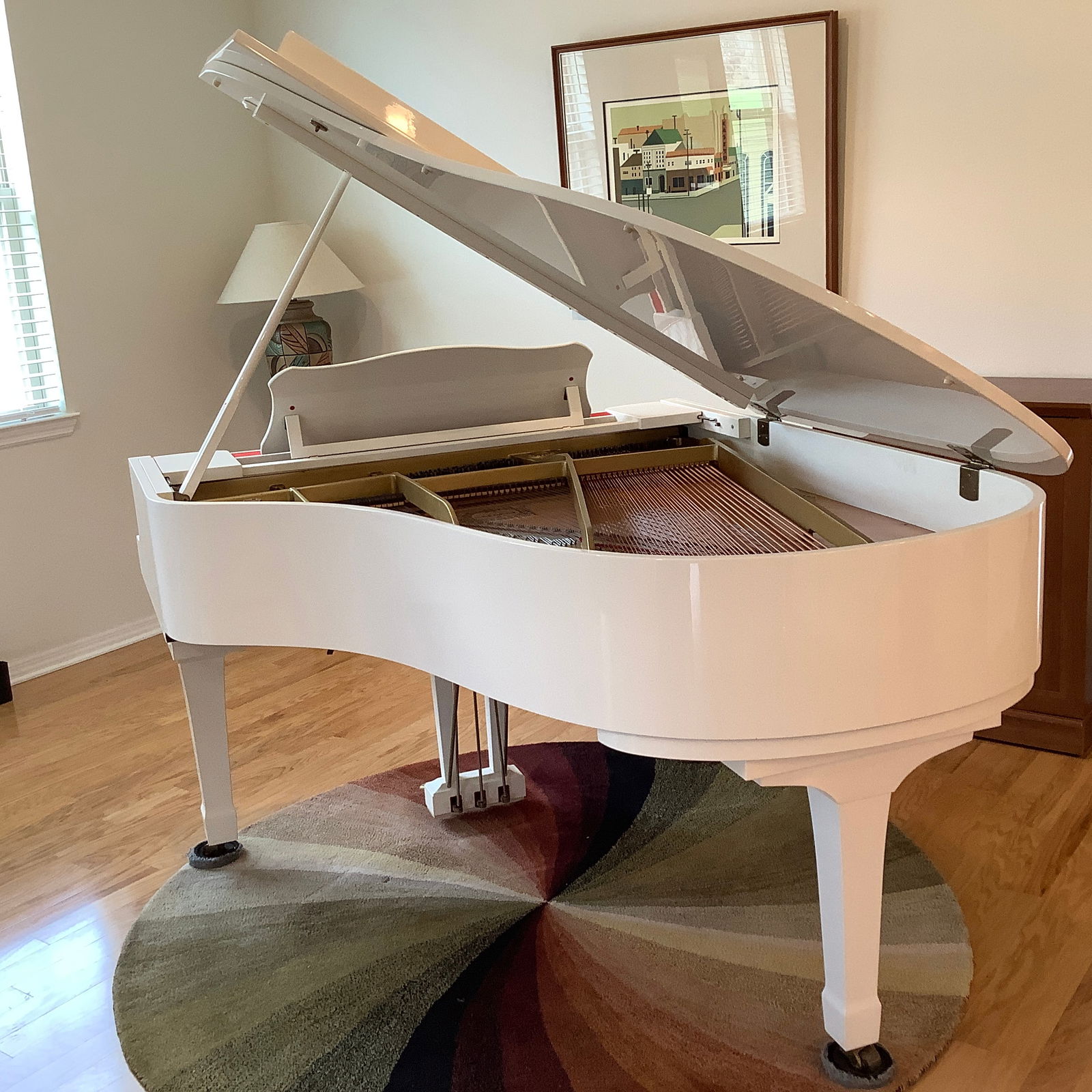 Yamaha Polished White G3 Baby Grand Piano
