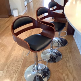 3 Hydraulic Adjustable Swivel Bar Stools with Molded BentWood & Black Seat