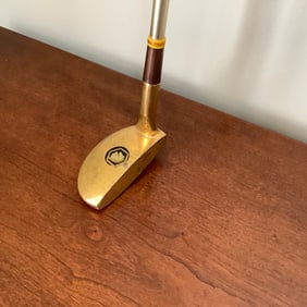 Extremely Rare 24K Gold Plated Golf Putter with MCM White Horse Scotch Whiskey Logo