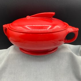 Vintage Sundial Hall Teapot in Red