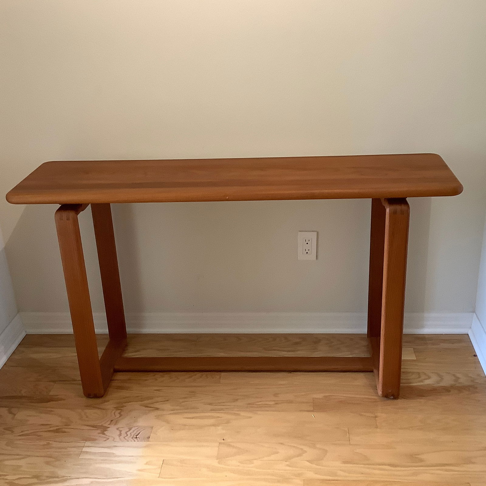 MCM Teak Console Table (1 of 6)