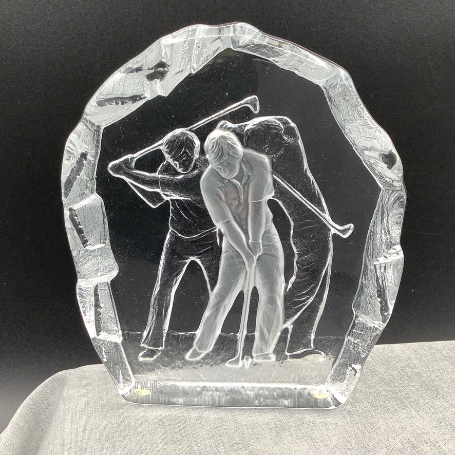 Nybro Sweden Etched Crystal Golf Paperweight (1 of 9)