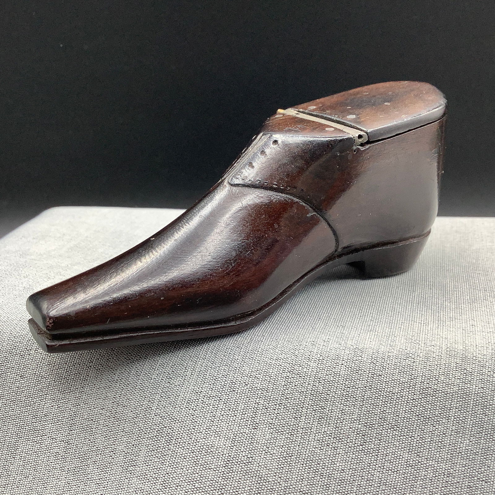 Antique Treen Snuff Box in Shape of Men's Shoe (1 of 7)