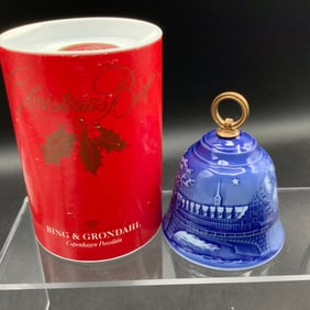 Bing & Grondahl Copenhagen Porcelain 1991 Blue and White Christmas Bell, Made in Denmark