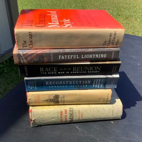 Books:History theme with The Chicago Manual of Style