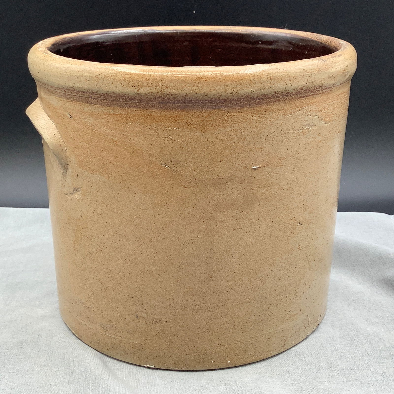 Stoneware Butter Pot Crock with 2 Lug Handles (1 of 7)