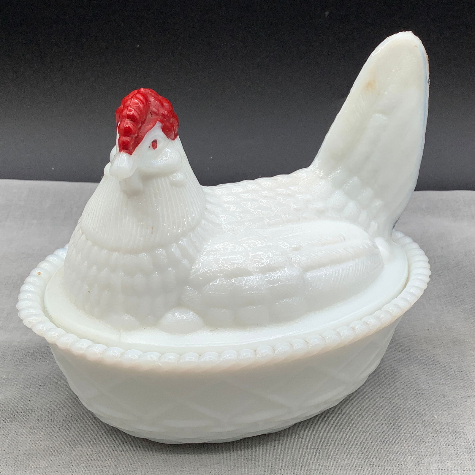 Westmoreland Hen on Nest with Red Crest, Red Eyes and Split Tail (1 of 8)